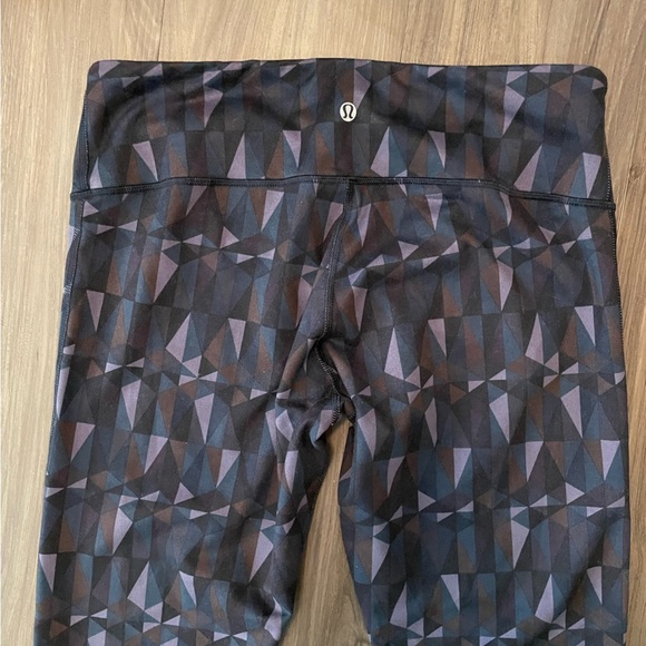 Lululemon Wunder Under Pant *Full-On Luon
Stained Glass Love Nightfall Black -10 - Picture 3 of 8